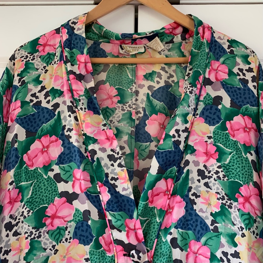Victoria Secret silk robe floral kimono gold label - Picture 5 of 8